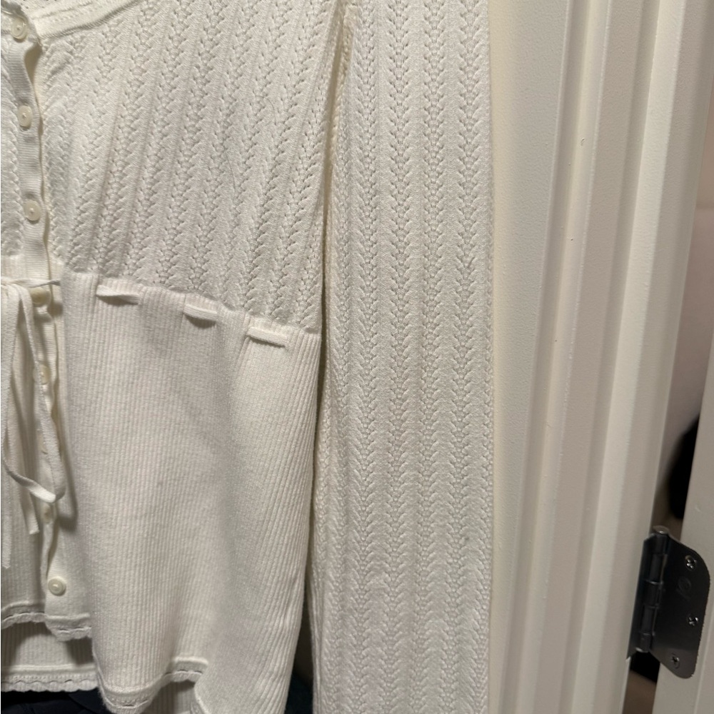 Aritzia Wilfred Precious Sweater - Picture 5 of 8